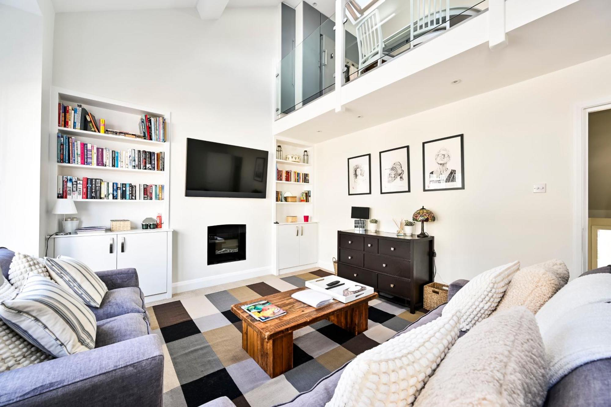 New Chic 3-Bed Flat In Clapham Apartment Лондон Екстериор снимка